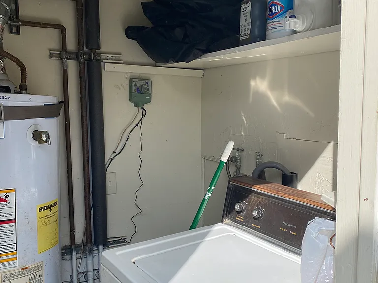 2522 Montana Ave — Photo 15