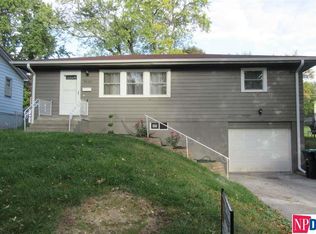 5623 N 61st Ave, Omaha, NE 68104