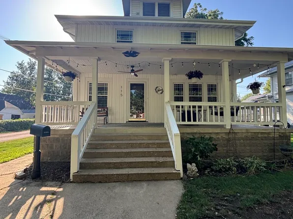115 S 10th St, Cherokee, IA 51012
