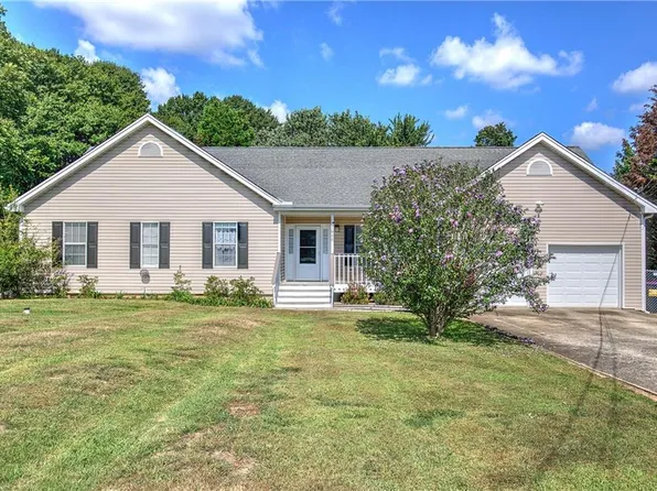 1896 Bullard Rd, Powder Springs, GA 30127