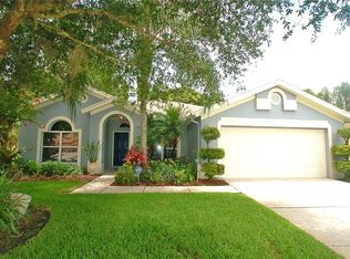 1239 Primwood Ln, Lutz, FL 33549