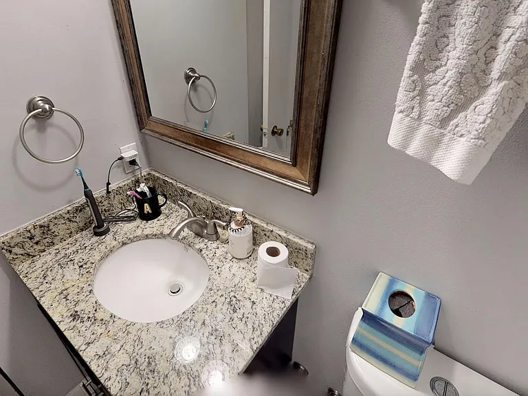 607 Clara Ave #204 — Photo 7