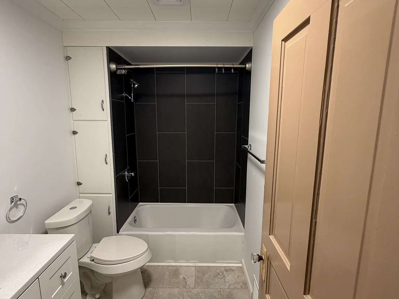 3 bed, 1156 sqft, $1,500 — Photo 3