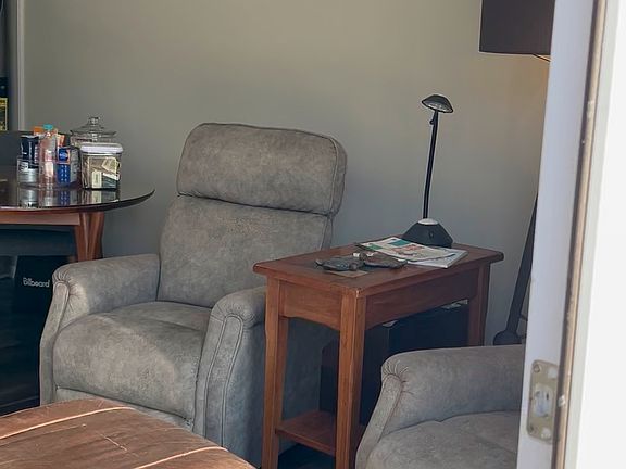 4th image of 7780 Shadyspring Pl
