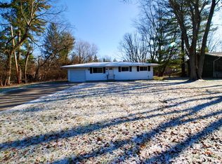 1605 Spillan Rd, Yellow Springs, OH 45387