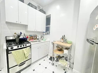 Rented by Century 21 Premier 