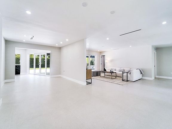 4th image of 12305 SW 73rd Avenue