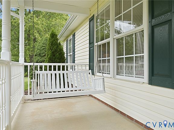 3rd image of 396 Trices Lake Rd