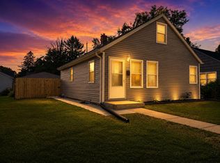 5261 N 46th STREET, Milwaukee, WI 53218