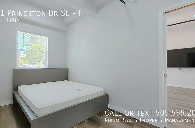 501 Princeton Dr SE #F — Photo 4