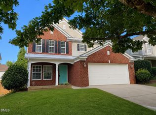 220 Milpass Dr, Holly Springs, NC 27540