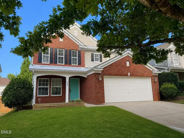 220 Milpass Dr, Holly Springs, NC 27540