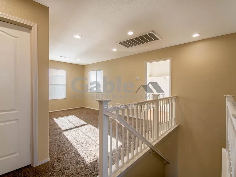37400 Queen Anne Pl — Photo 14