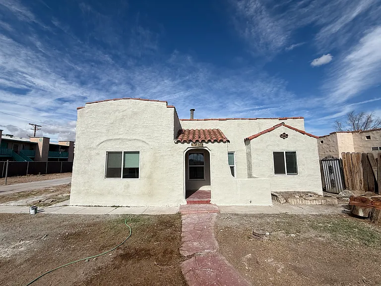 1434 W Euclid Ave — Photo 22