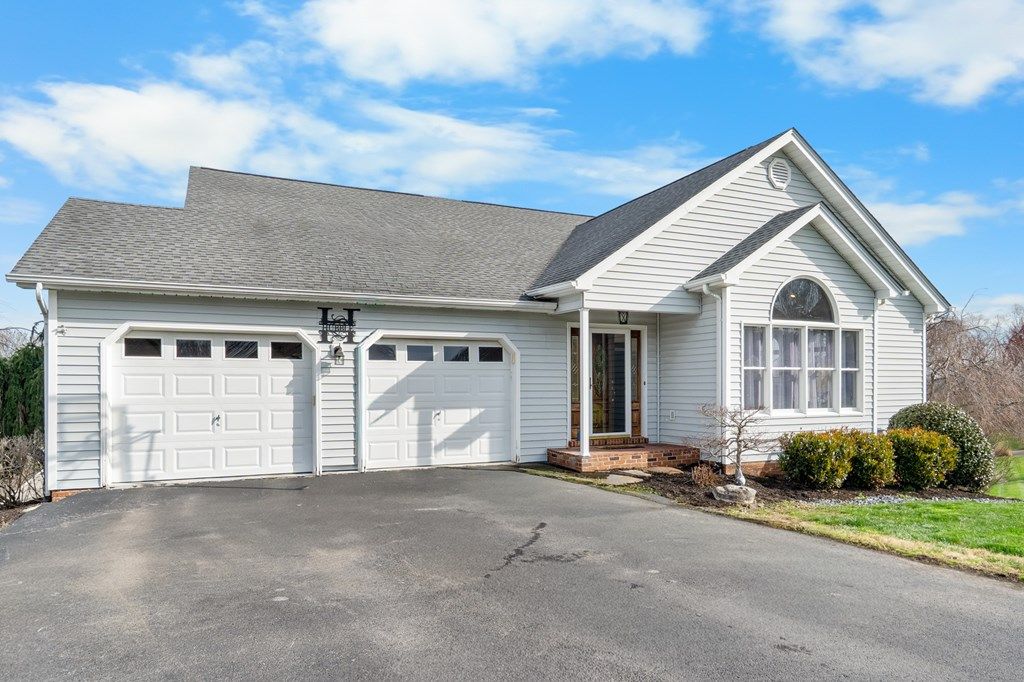 19050 Sterling Dr, Abingdon, VA - View 4