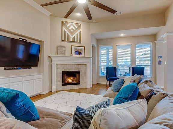 2nd image of 6968 Capella Park Ave S