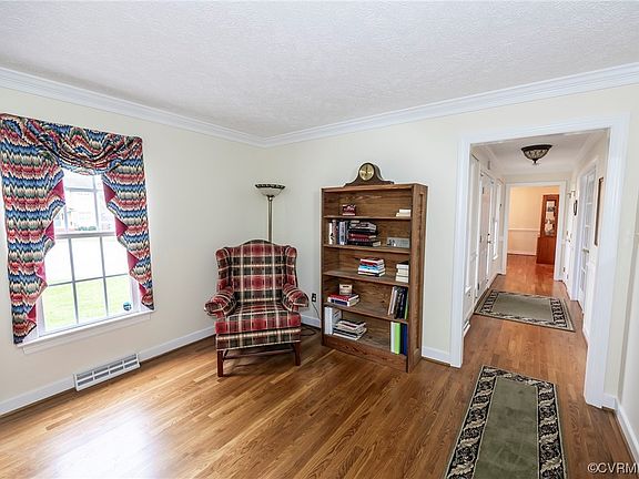 4th image of 10164 Stags Leap Dr