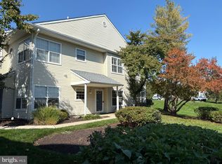 1007 Waterford Rd #154, Morrisville, PA 19067