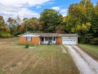 8711 Greencastle Rd, Terre Haute, IN, 47805