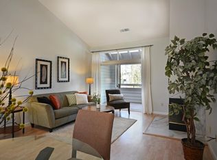 1732 Parkview Green Cir, San Jose, CA 95131