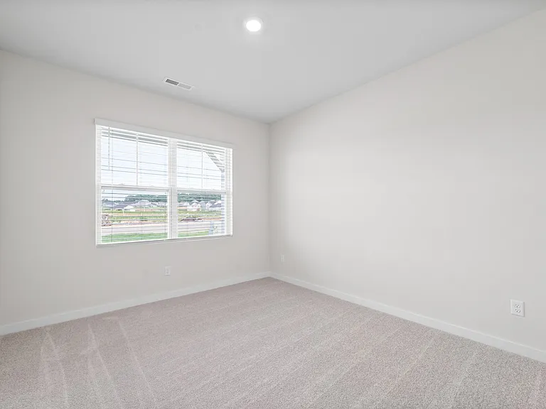 319 Lacewing Ln — Photo 26