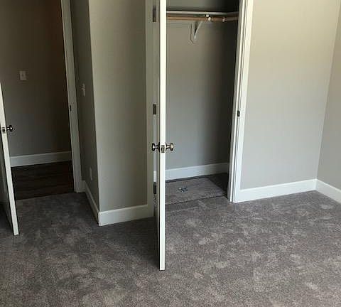 3rd image of 8406 W Canyon Ave
