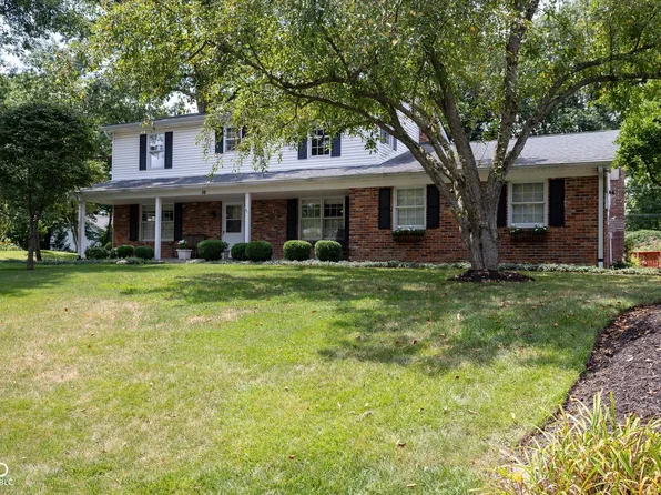 10 Colony Ct, Zionsville, IN 46077