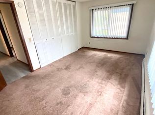 17-33 7th Ave SE #17-303, Osseo, MN 55369