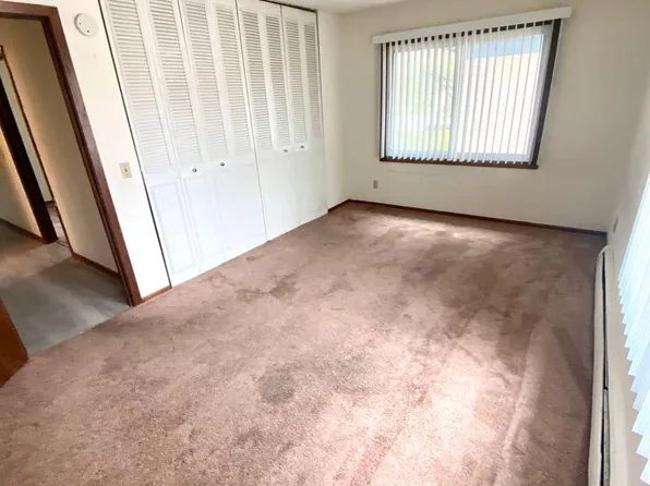 Evergreene Apartments, 17-33 7th Ave SE #25-204, Osseo, MN 55369
