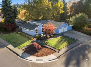 2820 SE Brodiaea Ct, Hillsboro, OR 97123