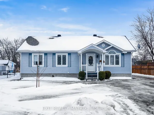 213 Longueuil St, Champlain, ON K0B 1K0