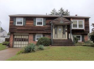 2612 Pettit Rd, Pennsauken, NJ 08109