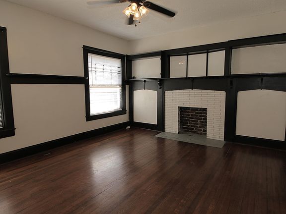 3rd image of 3830 Warwick Blvd APT 1