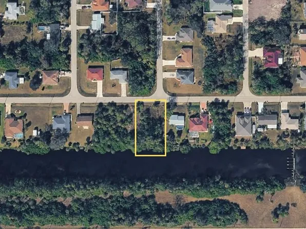 Raywood Ave Lot 8, North Pt, FL 34286