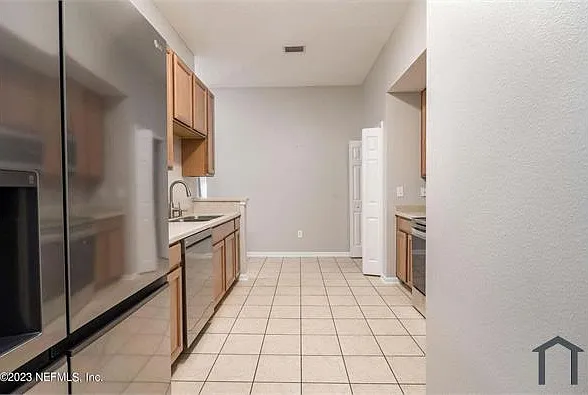 7064 Deer Lodge Cir #104 — Photo 7