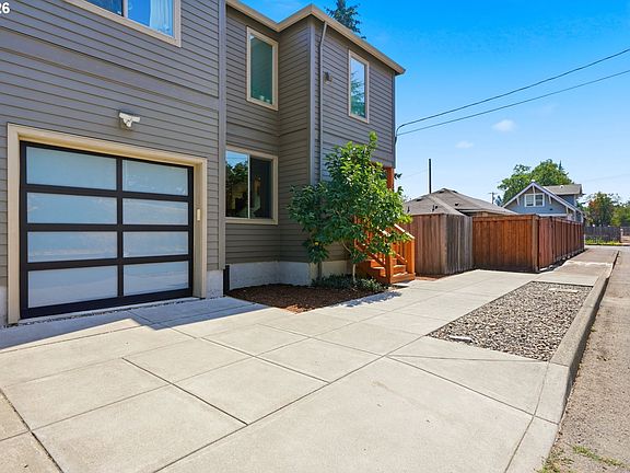 2nd image of 5930 SE 96th Ave
