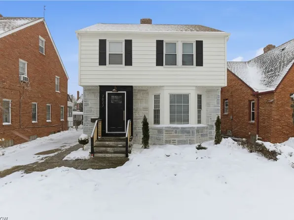 3623 Bainbridge Rd, Cleveland Heights, OH 44118