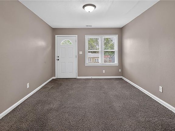 4th image of 3923 Nebraska Ave