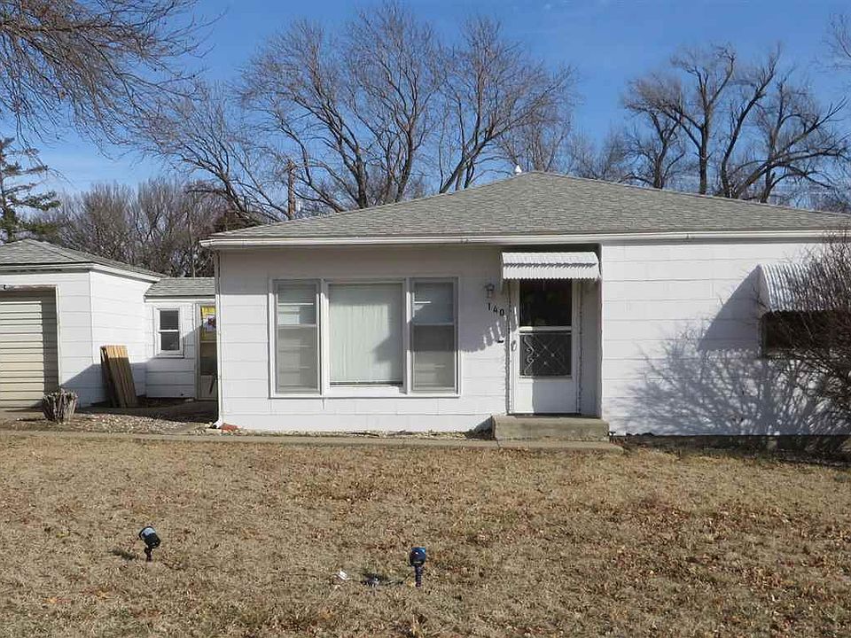 1st image of 140 Lakeside Dr