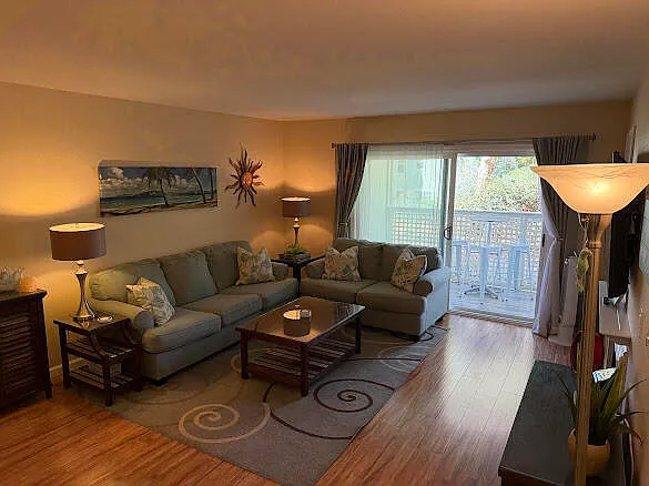 1 bed, 1.0 bath, 696 sqft, $3,100 — Photo 4