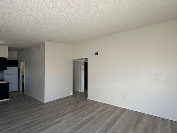 5th image of 3049 E Cicero St APT 202