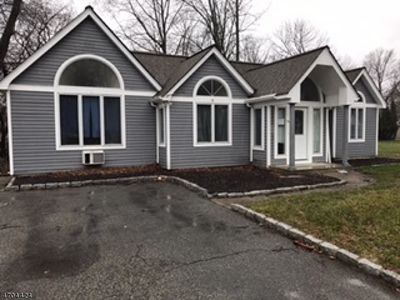 55 River Road, Lake Hiawatha, NJ, 07034