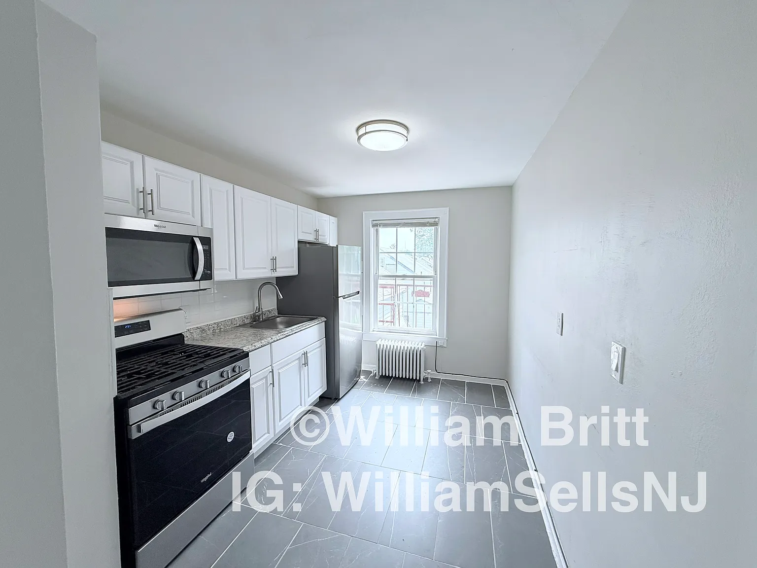 Studio, $1,895 — Photo 2