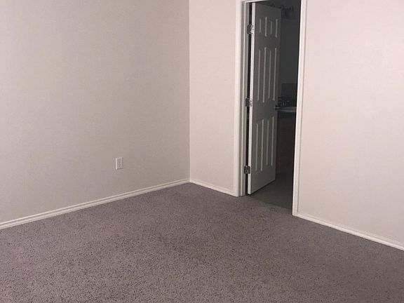 3rd image of 2128 Dove Ln #2