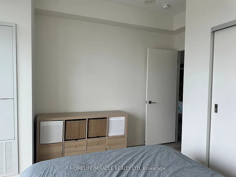 128 King St N #1403 — Photo 12
