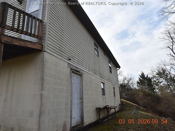 4th image of 102 Ridge Rd