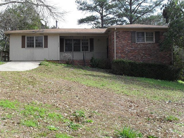 2nd image of 2609 Northmore Dr