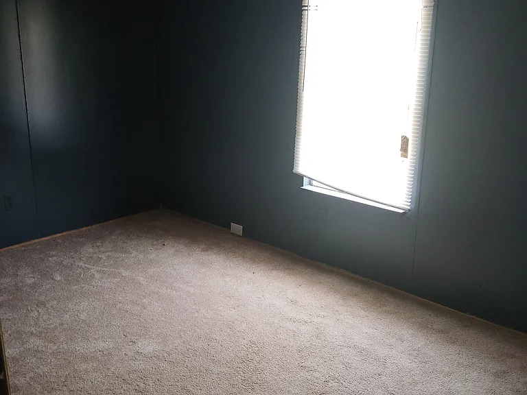 300 Country Springs Dr — Photo 10
