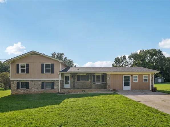 4773 Bell Cir SE, Conyers, GA 30094