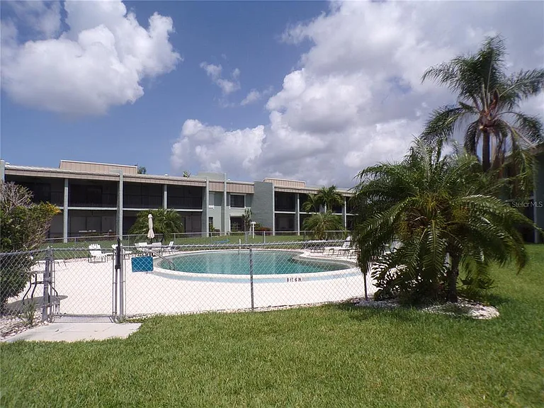 1461 Aqui Esta Dr #B-4 — Photo 20
